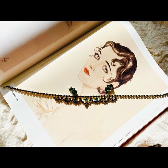 ♥️ Emerald green rhinestone necklace, earrings parure set 1950s PRICE FI… - Picture 12 of 15